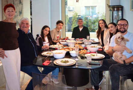 Poza care a stârnit dezbateri aprinse pe internet. Ce detaliu au remarcat ...