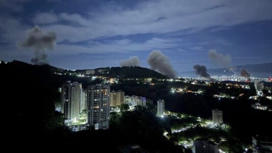 Breaking News: Explozii puternice în capitala Venezuelei după ce Trump l-a ...