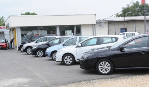 O mașină fabricată în 2002 a devenit cea mai căutată de șoferi pe piața ...