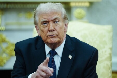 Donald Trump a anunțat „moartea Iranului” și noua sa țintă: „Cel mai mare ...