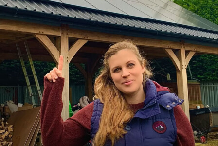 Familia care trăiește în pădure de 12 ani: „Eram datori față de bănci și ...