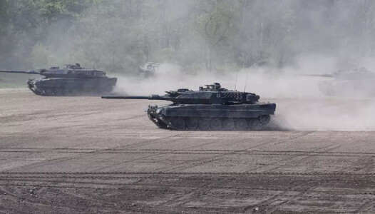 Soldatul rus care capturează un tanc german Leopard 2 primește trei ...