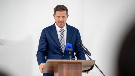 Studiile liberalului Hubert Thuma: opt clase recunoscute de statul român. ...