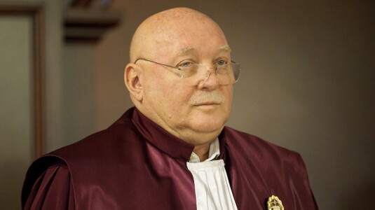 PNL și USR s-au unit împotriva PSD, ai cărui judecători de la CCR au blocat ...