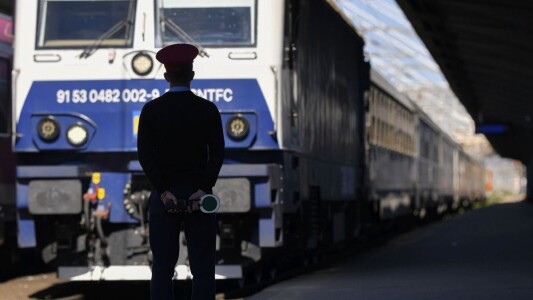 Când primesc pensionarii biletele de tren cu 50% reducere pentru anul 2027 ...