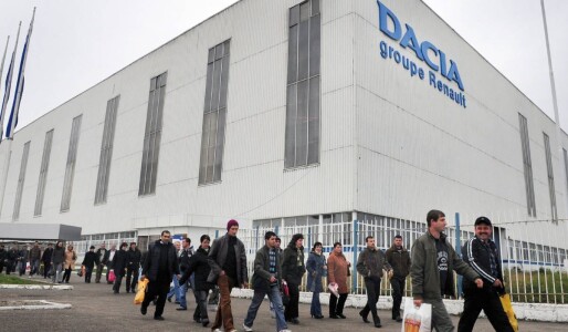 Dacia anunță un nou program de plecări voluntare, sunt vizați și ingineri ...