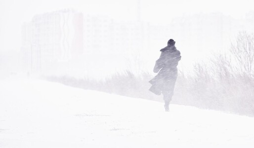 Strat de zăpadă în mai multe orașe montane, cu o zi înainte de minivacanța ...