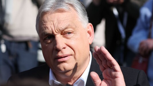 Ultimul prieten al lui Vladimir Putin rămas la putere în UE a reacționat ...