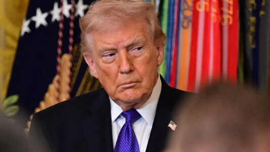 Livetext Război în Iran. Donald Trump, amenințări dure la adresa UE: „Niște ...