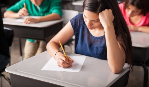 Alertă de caniculă la examene! Greșeala majoră pe care o fac părinții cu ...