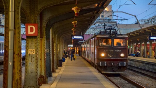 Trenul internațional Dacia, al CFR Călători, a făcut 128 kilometri în 10 ...