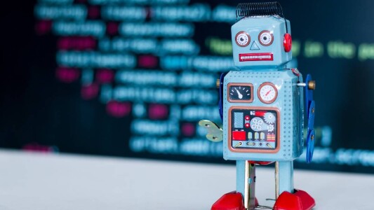 UDMR lucrează la un chatbot secui. ErdélyGPT îți rezolvă problemele „în ...