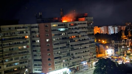 Dronă rusească prăbușită în Galați: explozie și incendiu la un apartament ...