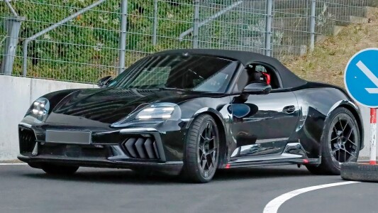 Noul Porsche 718 electric a fost surprins aproape fără camuflaj. Cum arată ...