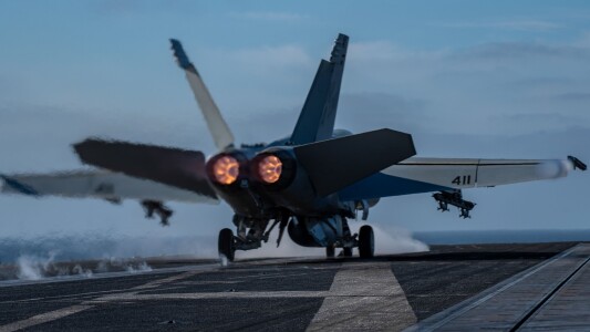 Armata americană, la un pas să bombardeze o navă a Chinei din cauza unui ...