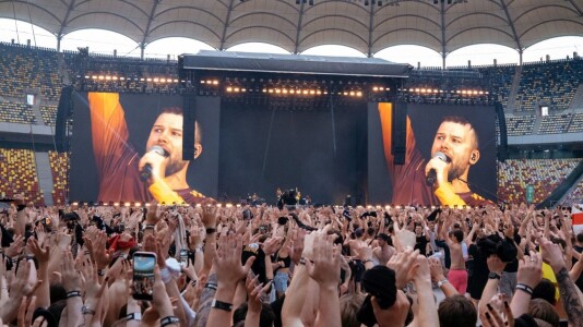 Imagini false cu „dezastrul” de după concertul lui Max Korzh pe Arena ...
