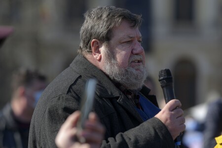 Hibele găsite în legea salarizării. Bogdan Hossu: „Lipsesc multe funcții, ...