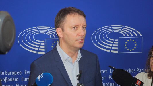 Calendarul votului din parlament pentru Guvernul Mureșan