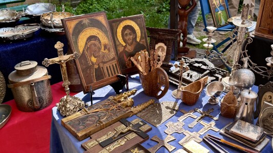 Cele mai căutate comori din târgurile de antichități: se vând cu mii de ...