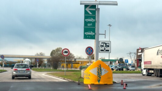 O româncă dispărută după o ceartă într-o benzinărie a fost găsită moartă a ...