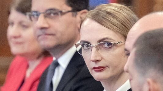 „O veritabilă aristocrație bugetară”. Reacția lui Bolojan după decizia CEDO ...