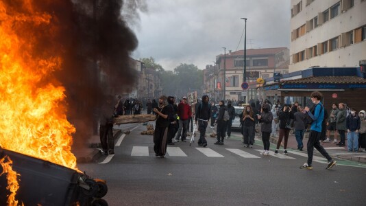 Proteste și violențe în Franța: ce grupuri politice s-au aflat în prima ...