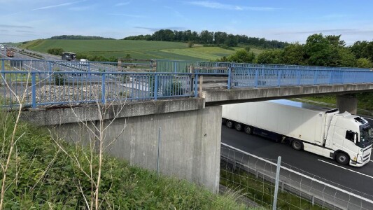 „Dorel” a modernizat o autostradă din Germania, apoi a înălțat podul de ...