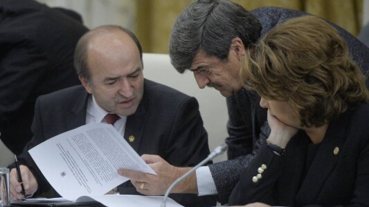 Fiul lui Tudorel Toader, Alexandru, arestat preventiv pentru 30 de zile, ...