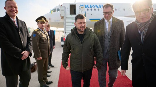 Zelenski renunță la NATO pentru pace. Președintele Ucrainei, Steve Witkoff ...