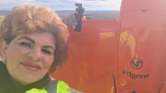 O comună din Cluj, care nu are drumuri, a cumpărat o dronă de 36.000 de ...