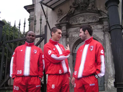 Viața unui francez la București: „Am ieșit cu TAB-ul de pe stadion. În ...