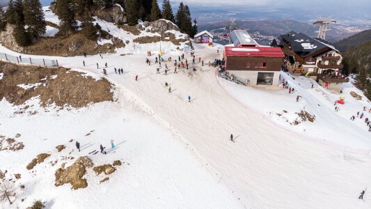 Instructor de schi, despre diferențele între pârtiile românești și cele ...