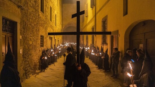 Mister macabru într-o comună italiană, 14 morți în doar 10 zile. „Capelele ...