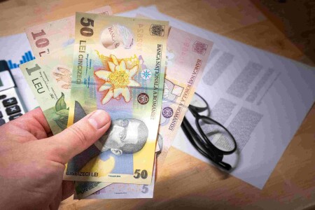 Atenție! Poți primi bani de la stat dacă-ți îngrijești părinții, bunicii ...