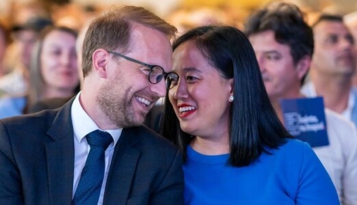 Imagini rare cu soția și fiica lui Dominic Fritz. Cum arătau când s-au ...