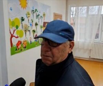 Reacţia unui bărbat, prins că şi-a fotografiat buletinul de vot. "Am auzit ...