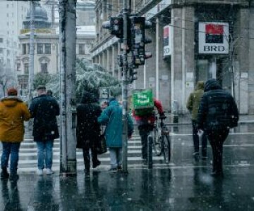 Vortexul polar dă vremea peste cap în următoarele zile. Frig, lapoviță şi ...