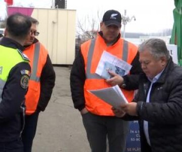 Scandal pe Faleza Dunării din Galaţi: Primăria vrea să demoleze trei ...