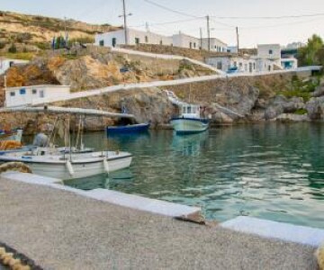 Insula grecească cu doar 24 de locuitori, gata să-i plătească cu 18.000€ pe ...