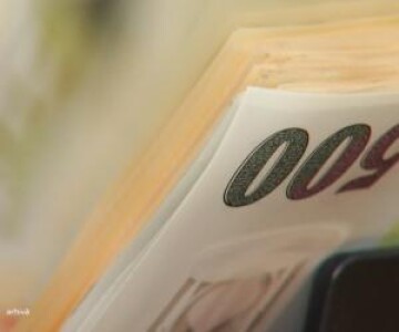 Cum ne dăm seama că o bancnotă este falsă. Trucul care a dat de gol un fals ...