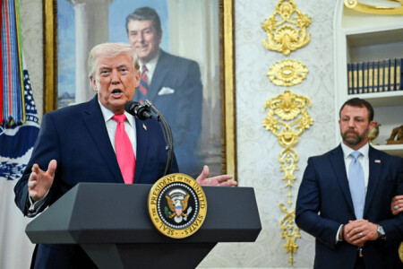 Discursul lui Trump despre războiul din Iran crește prețul petrolului: „Îi ...