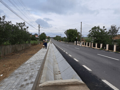 Dinți scoși cu patentul și tămâieri în loc de tratamente. Disperarea ...