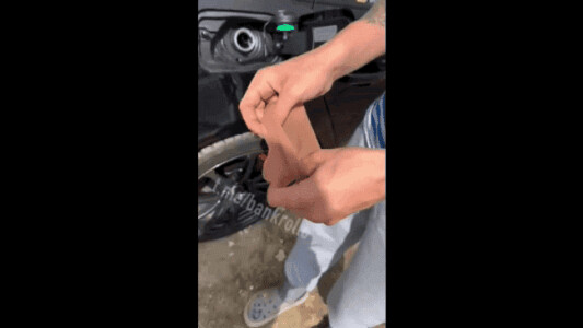 Criza de carburant din Rusia afectează masiv mașinile moderne. Șoferii ...