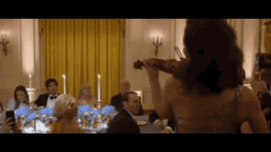 Donald Trump, fermecat de o violonistă din Republica Moldova: „Ce talent! ...