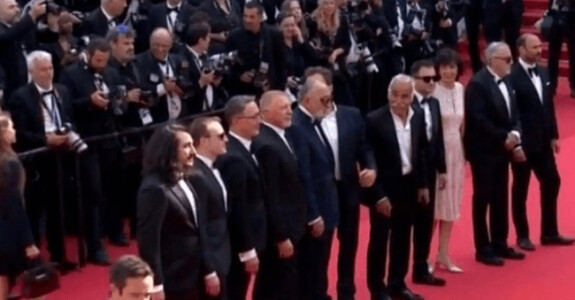 Ilie Năstase, pe covorul roșu la Cannes. Între aplauze la scenă deschisă și ...