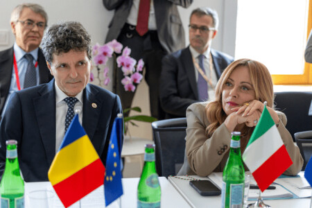 Există un naționalism sănătos? Discursul președintelui Nicușor Dan, sub ...
