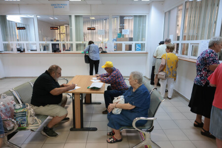 Ce se întâmplă cu românii care ajung la vârsta de pensionare, dar au doar ...