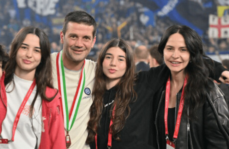 Presa din Italia, fascinată de trecutul soției lui Cristi Chivu: „Toate duc ...