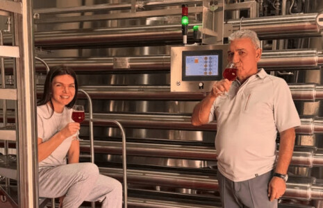 Cine este bărbatul căruia Simona Halep „i-a dat papucii” prin SMS. Tatăl ...