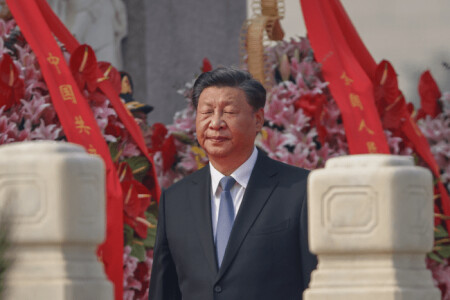 Prețul dragostei și al carierei. Cum monitorizează Partidul Comunist Chinez ...